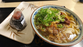 Wán Guī Zhì Jiā Gǔ Chuān Diàn food