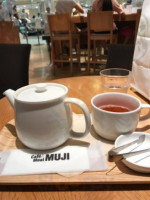 Cafe Meal Muji セレオ Bā Wáng Zi inside