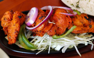 Punjabi Chulha Sweet And Curry House food