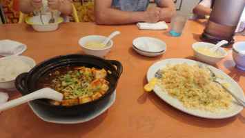 Mǔ Dān Fàn Diàn food