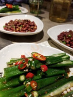 Fēng Mào Kǎo Chuàn Chāng Píng Diàn food