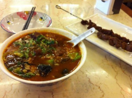 Lán Huā Huā Shí Fǔ Shàng De Diàn food