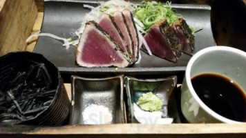 Jū Jiǔ Jiā Luò Tuó food