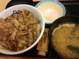 Sōng Wū Xī Chuán Qiáo Nán Diàn food