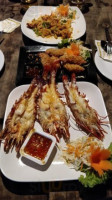 Rabiang Lay Seafood inside