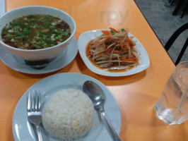 ร้านอิ่มอร่อย food