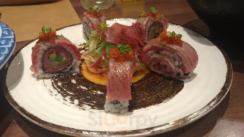 Tora Sushi food