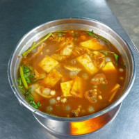 Chai Phochana food
