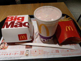 マクドナルド Dew Bǎn Jí Shān Tián Diàn food