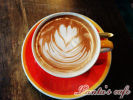 Lanta's Cafe food