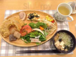 Cafe Sāng の Shí food