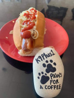 K9 Plus 1 Cafe food