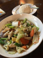Khun Va Thai Cuisine food
