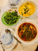 Babaloo And Uma's Kitchen food