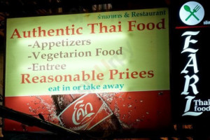 Earl Thai food