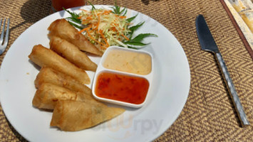 Phi Phi Rimlay Resort And food