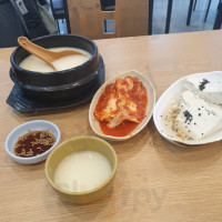 명촌바지락칼국수 food