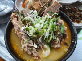 홍천뚝배기 food