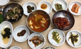 황소식당 food