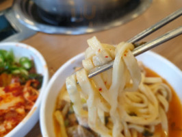 팔당원조 칼제비칼국수 food