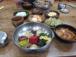 장터국밥 food