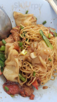 บะหมี่กวงตัง food