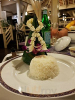 Ruen Thai food