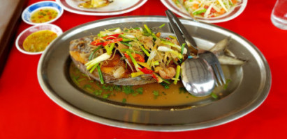 Sang Thai Seafood inside