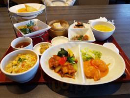 Zhōng Huá Yuán food