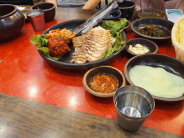 항아리보쌈 food