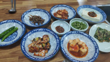 삼천포추어탕 food