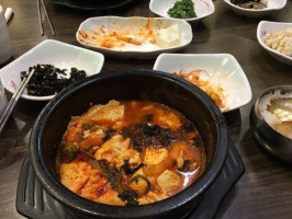 삼대째 순두부 food