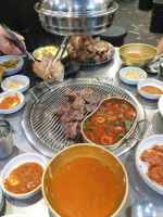 삼영부속구이 food