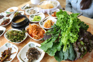 옛날쌈밥집 food