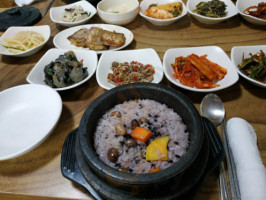 세곡산촌가든 food