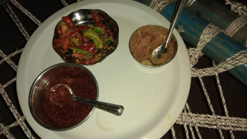Maa Desi Dhaba Kathiyavadi food