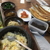 한송생선구이인삼영양돌솥밥 food