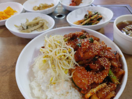 뚝배기 food