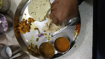 Shri Sundha Mateshwari Bhojnalay food