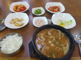 용궁김밥 food