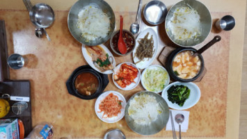 유정식당 food