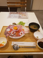 Kuài Huó Club Dà Fēn Zhōng Yāng Tīng Diàn food