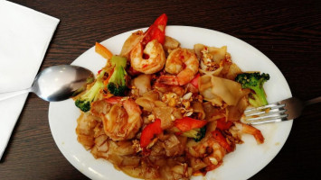 Authentic Thai Delight food