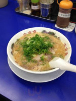 Lái Lái Tíng Wǔ Rì Shì Diàn food