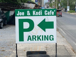 Joe Kodi Cafe food