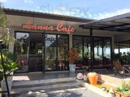 Lanna Cafe inside