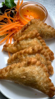 Khoon Thai Ararat food