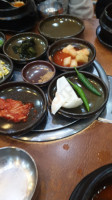 본때감자탕 food