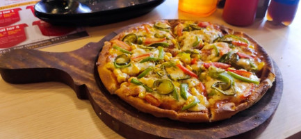 Looco's Pizza Ottapalam food