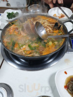 창선해물탕 food